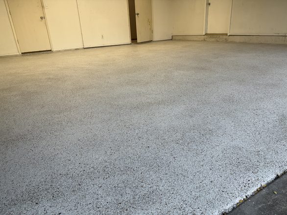 Finished flake garage floor by Happy Slab Coatings
